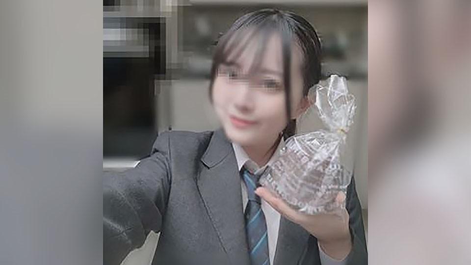 FC2PPV-4319119-은은한 흰피부 미소녀의 발렌다인 선물-노모