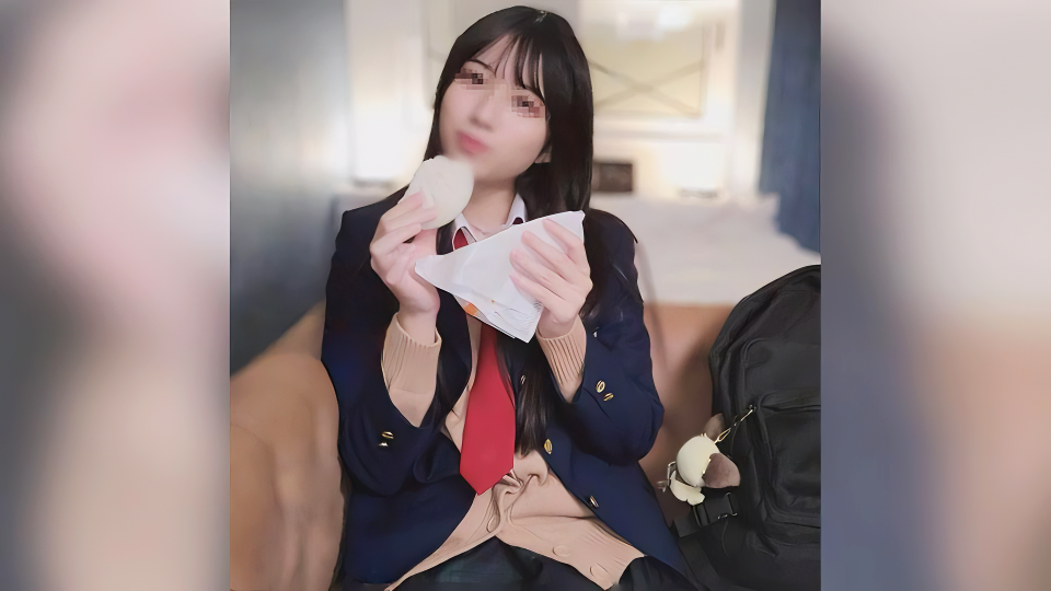 FC2PPV 4545892-알바를 호텔 객실서 하는 여학생-노모