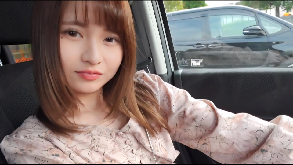 FC2PPV 4552433-몸에 스며든 쾌락을 잊지 못하는 작고 귀여운 그녀-노모