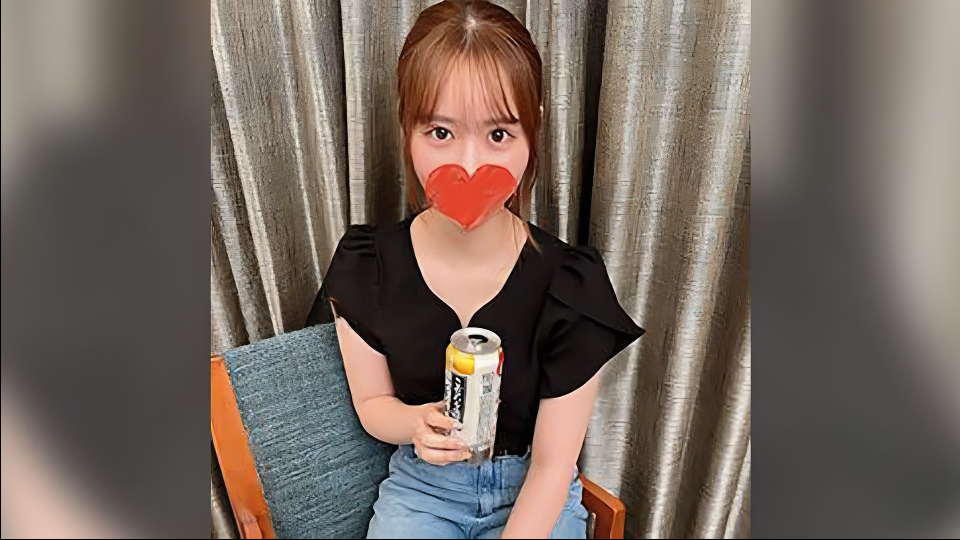 FC2PPV 4548145-날씬한 몸매의 전 항상사 승무원-노모
