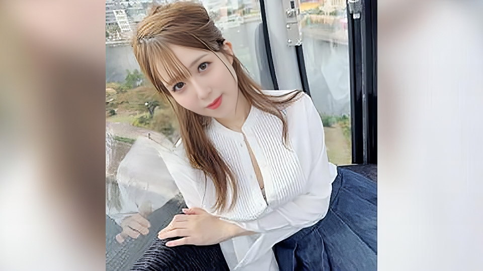 FC2PPV 4555198-몸 하나로 남자들 접대해 돈을 버는 싱글맘-노모