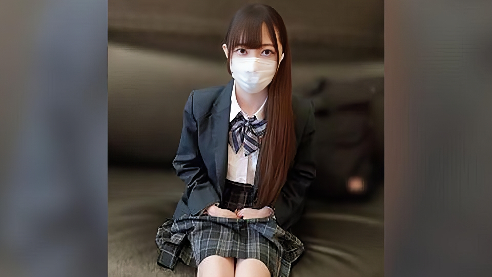 FC2PPV 4572297-뽀얀 살결 아름다운 가슴 소유한 미소녀-노모