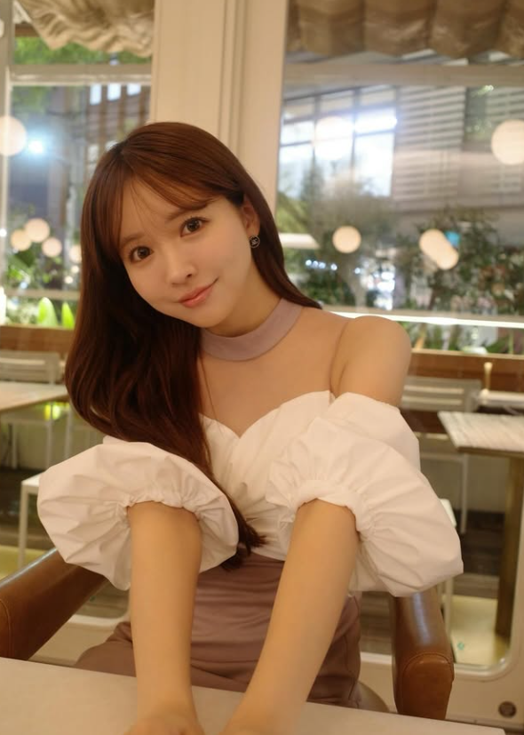 미카미 유아