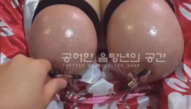 한국야동-공허한 육덕 음탕녀