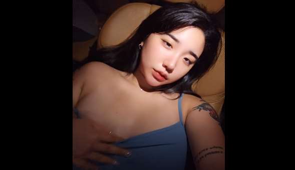 한국야동-육덕 최강 귀요미 셀카 모음