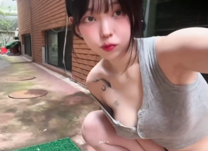 한국야동 젖탱이 공개 유디